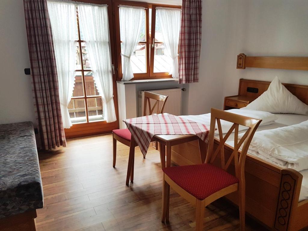 Gasthof Altes Forsthaus Ramsau bei Berchtesgaden Exterior photo